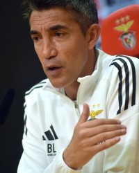 开运体育手机APP下载-因涉嫌侮辱裁判，葡足协纪律委员会已对本菲卡主帅拉格展开调查