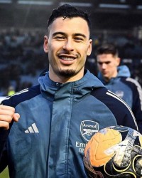 开运在线赛事平台-天空体育分析：切尔西6轮不胜，利物浦摆脱三连平，曼城击退曼联